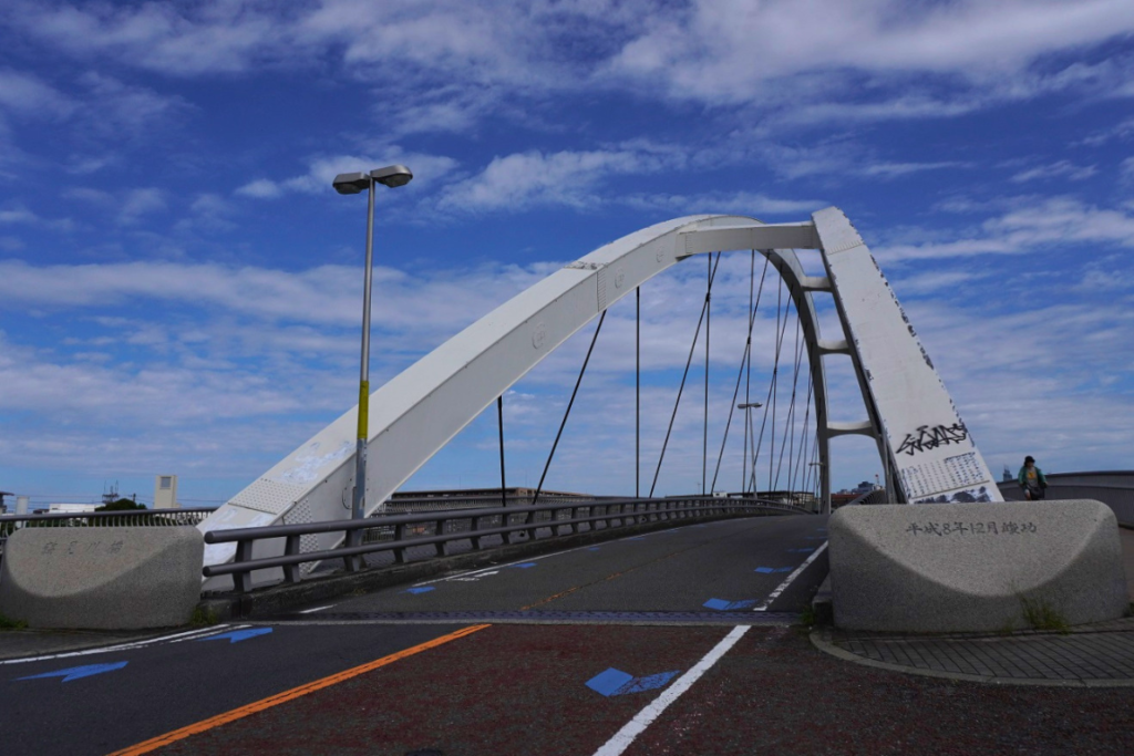 鶴見川 鶴見川橋