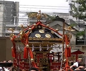 鶴見神社神輿