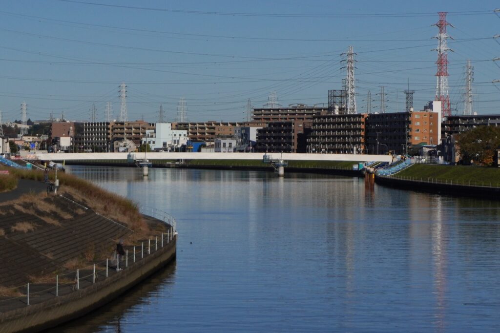 鶴見川人道橋