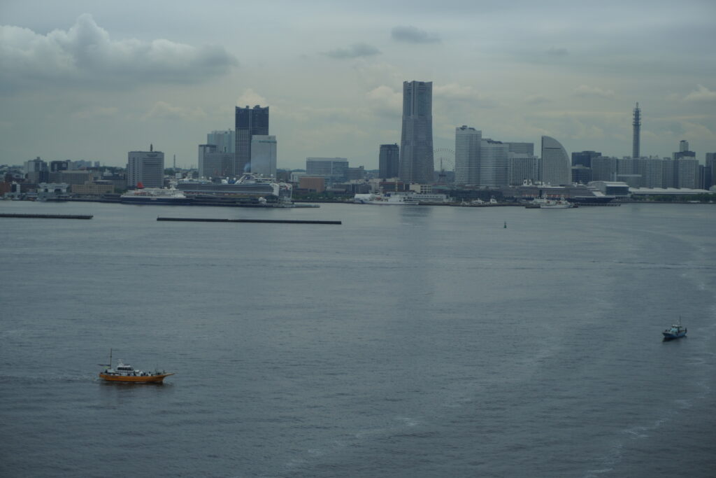 横浜ベイブリッジスカイウォークから