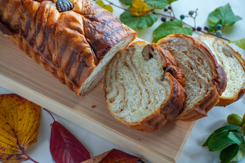 パンの木モグモグ　ラウンドパン
