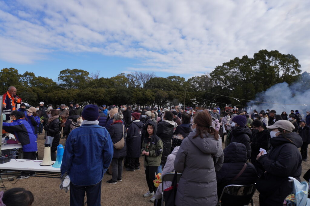 どんと焼き　大根抽選会