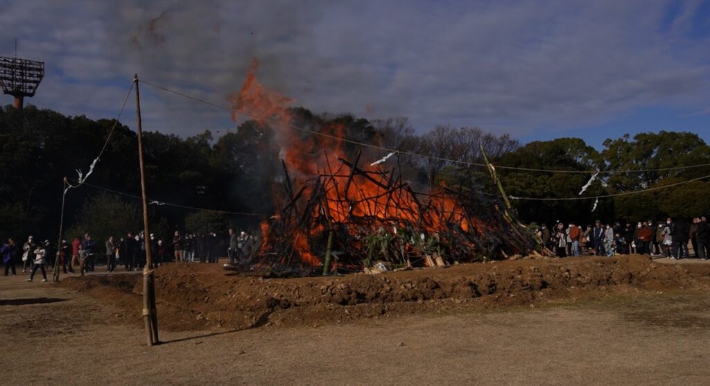 どんと焼き　入船公園