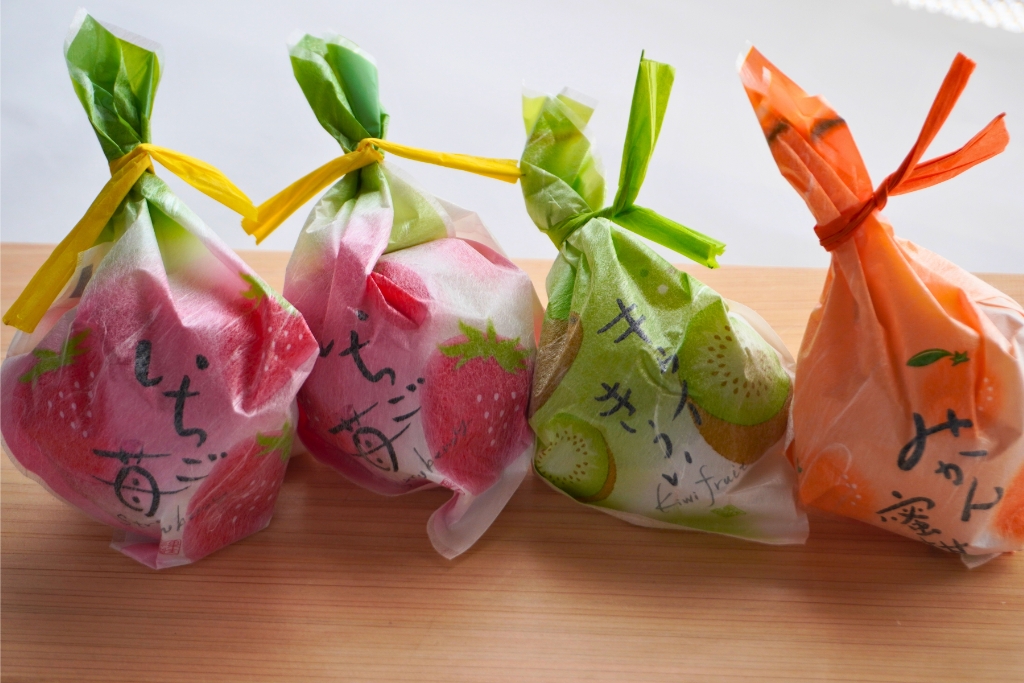 菓心 雪梅庵　いちご大福　フルーツ大福