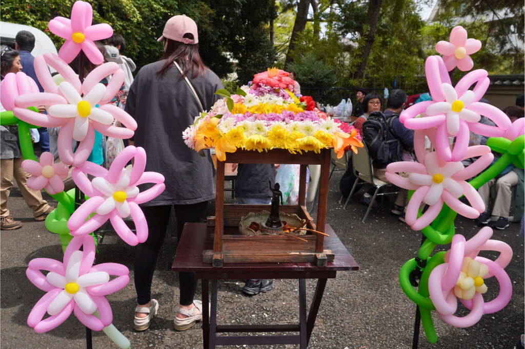建功寺　花まつり　甘茶