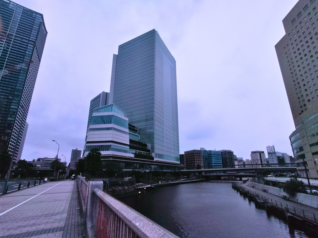横浜市役所