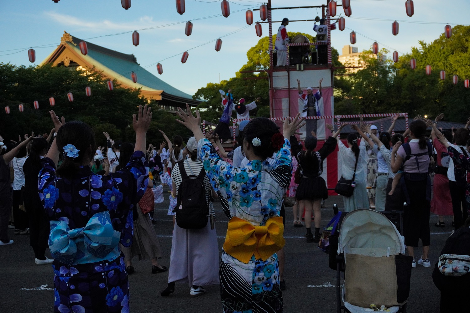 今年は土日も開催！大本山總持寺「み霊祭り 納涼盆踊り大会」2025/7/18