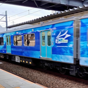 水素ハイブリッド電車「HYBARI(ひばり)」